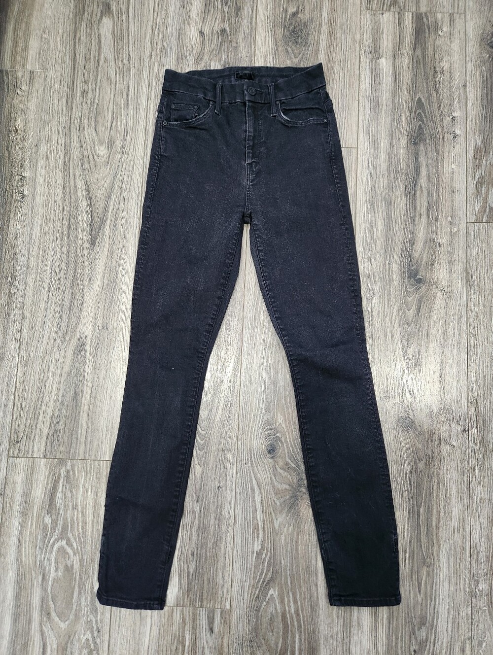 Mother Black High Waisted Looker Ankle Jeans 24 Skinny
